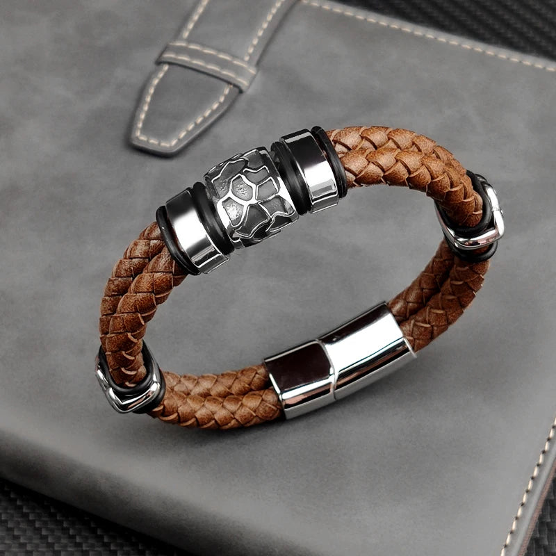 The Ridge Cuff — 316L Steel & Genuine Leather Bracelet